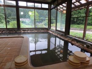 宮下温泉　栄光舘 風呂