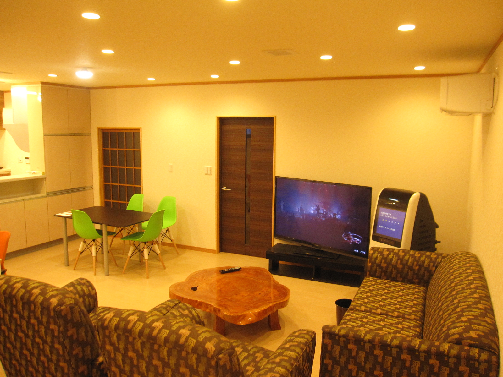 ゲストハウスORAHO 内観