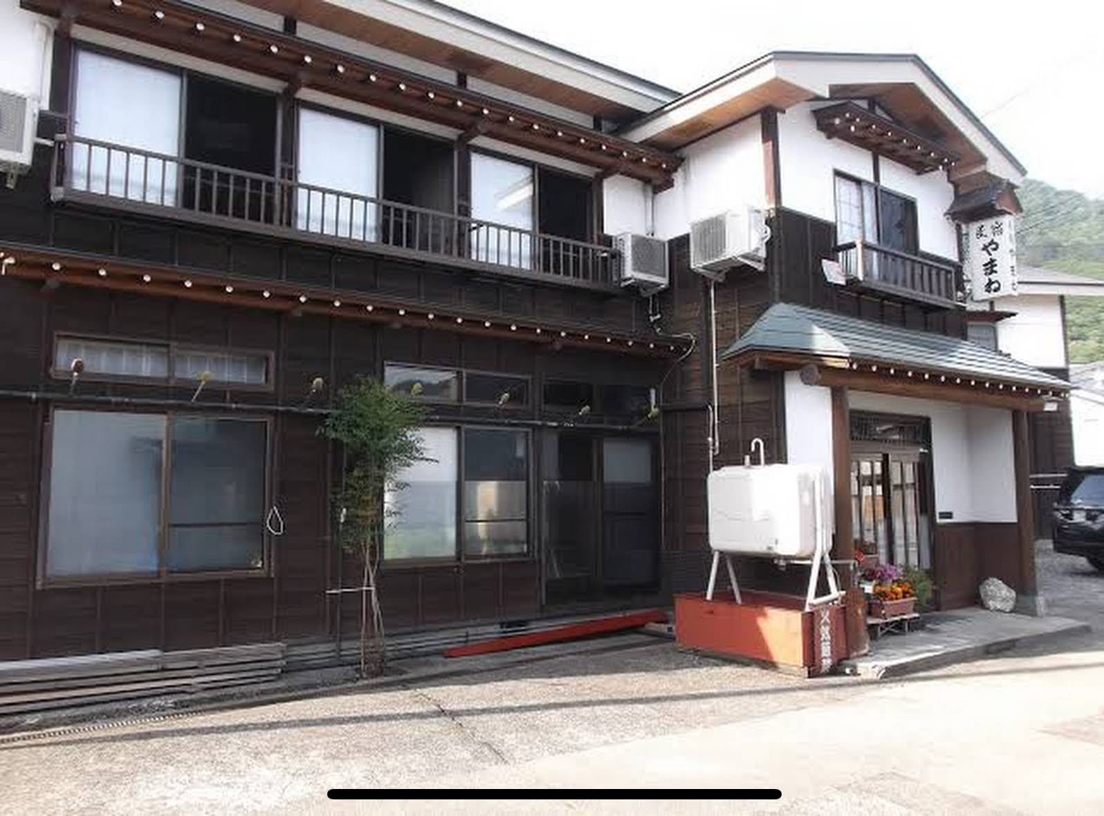 民宿やまね