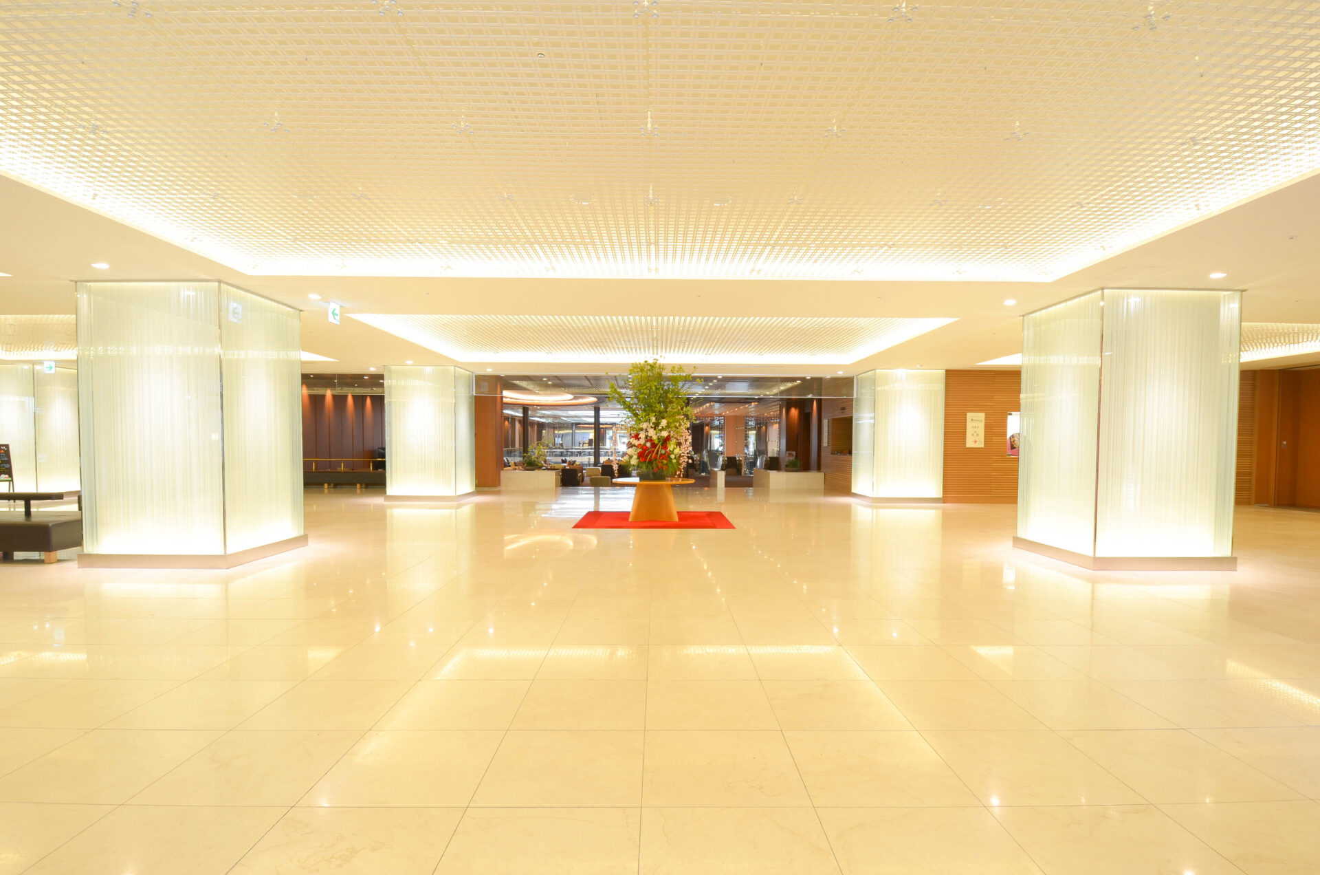 会津・東山温泉 御宿東鳳 内観