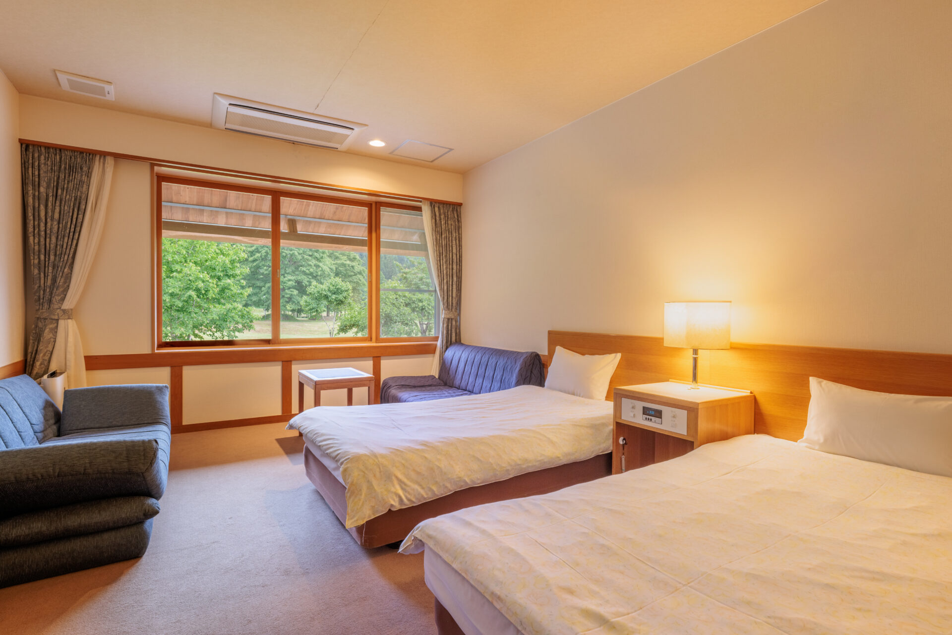 季の郷湯ら里 部屋