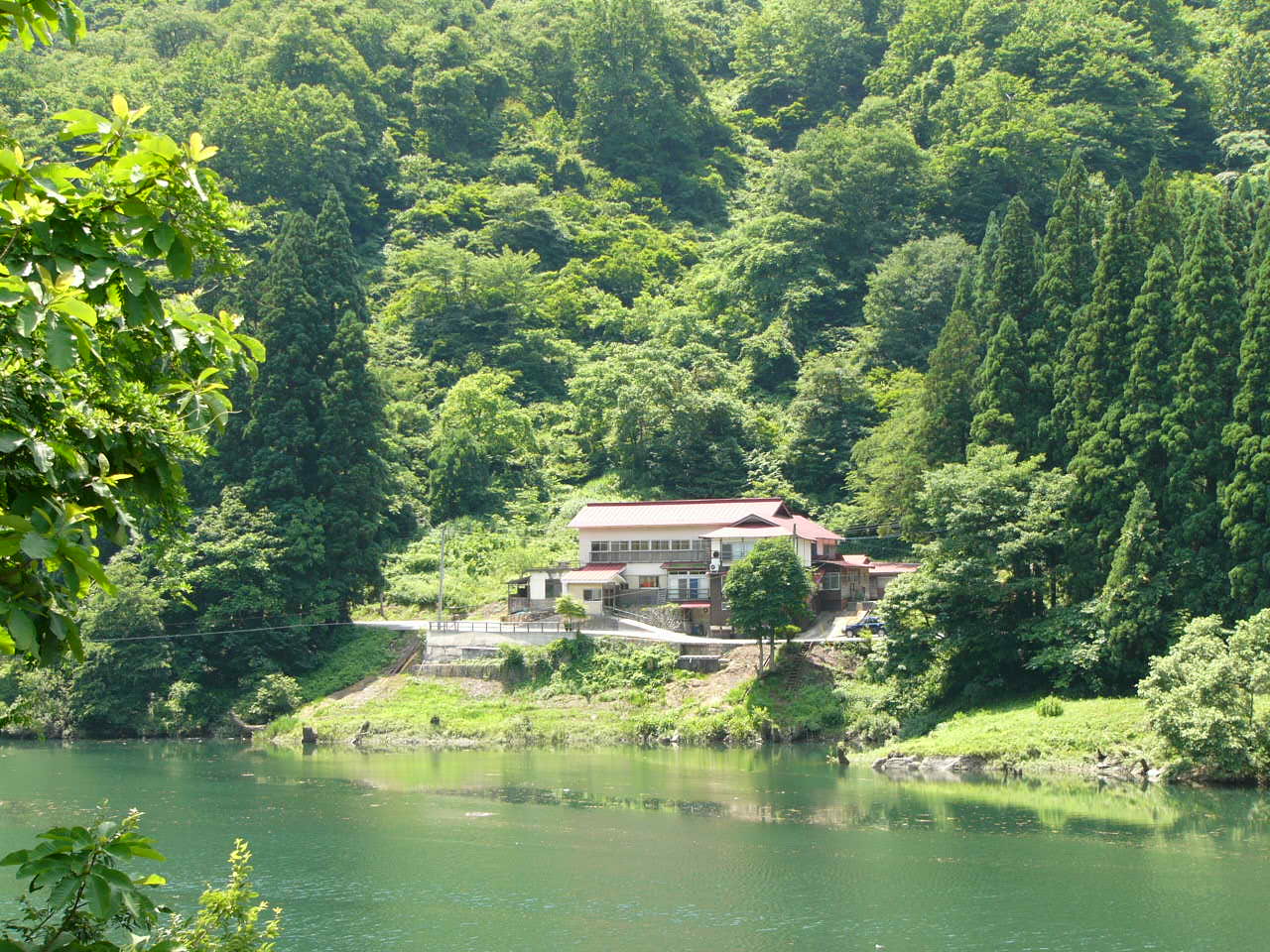 湯倉温泉　旅館　鶴亀荘